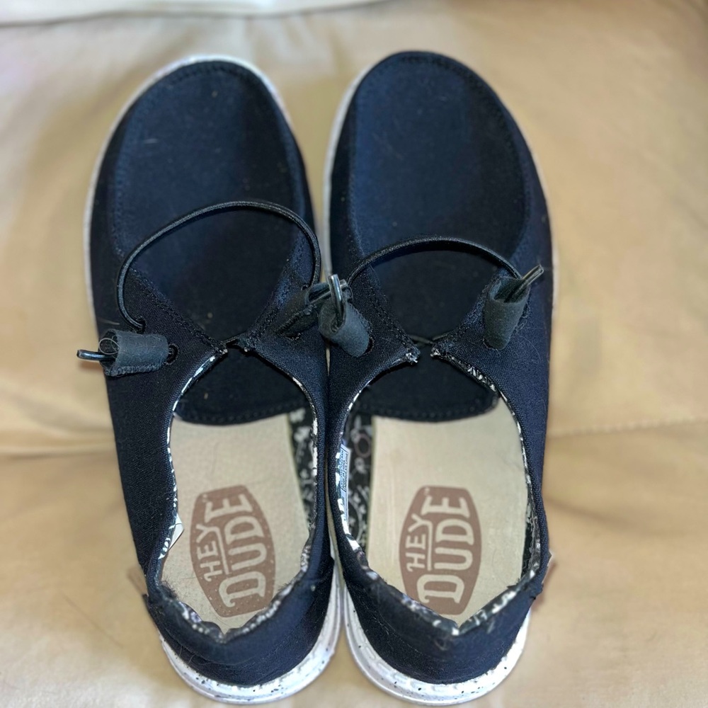 Hey Dude slip ons